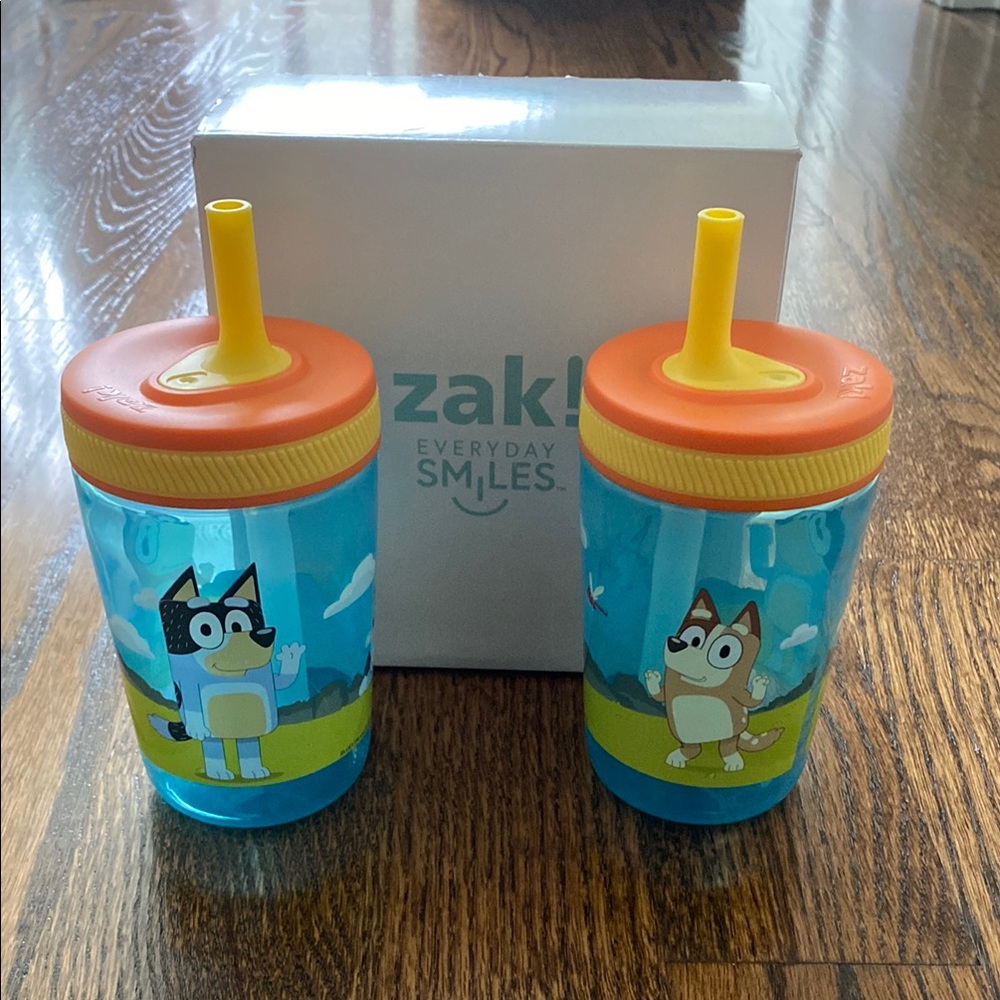 Kids Blue and Orange Bluey Plastic Sippy Cups